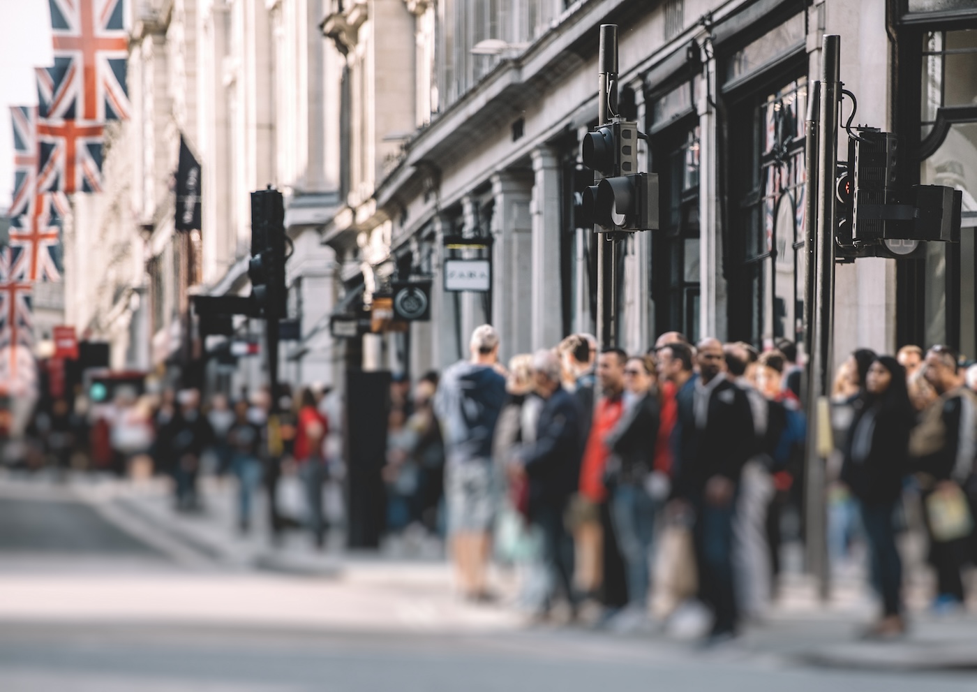 High Streets & Town Centres Week 39, 2024: London Footfall Rises